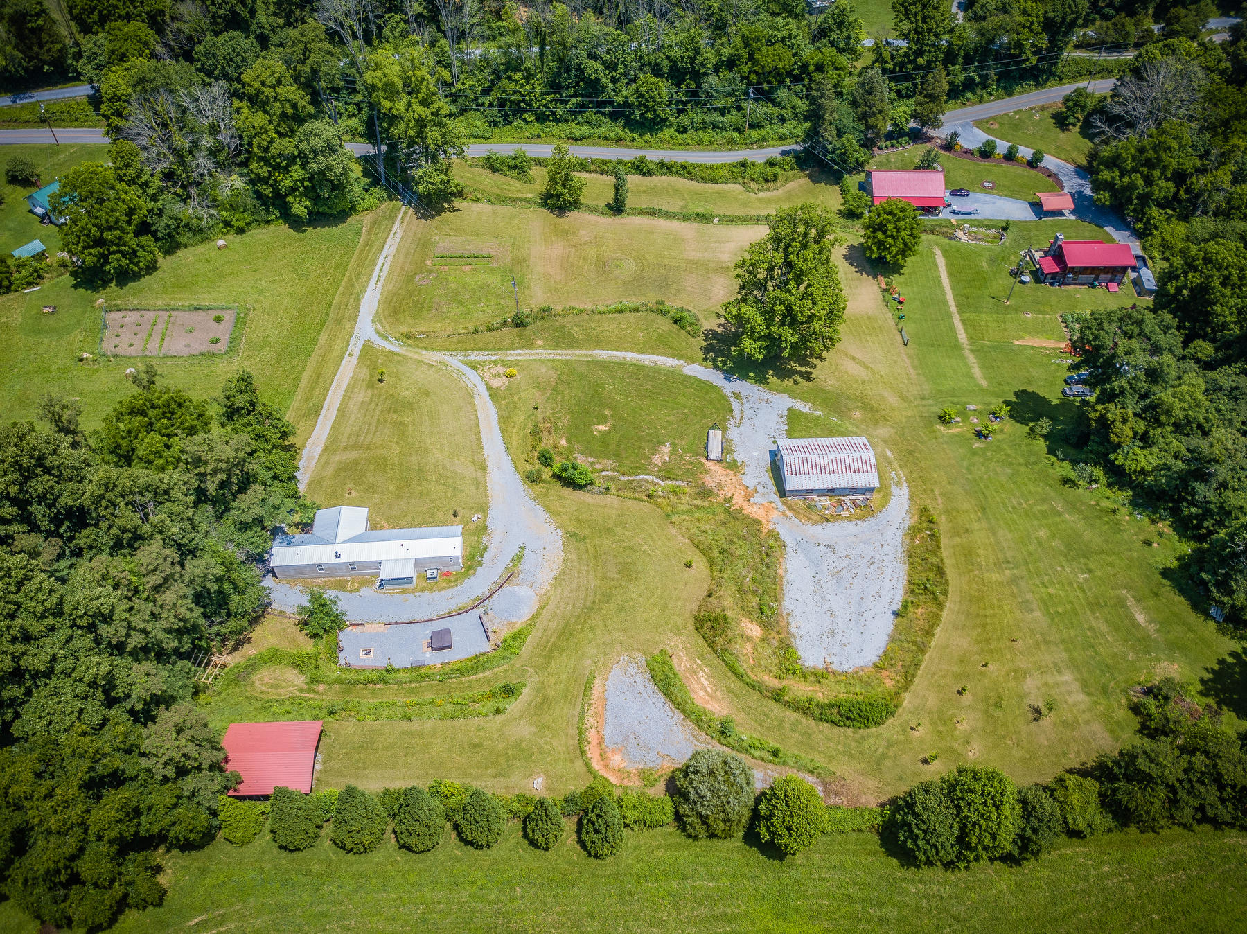 187 Cedar Grove Road Johnson City, TN 37601 - Photo 40 of 41 104