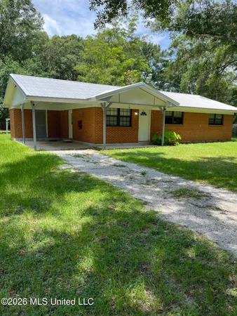 $175,000 | 16929 Shenandoah Road, Moss Point, MS 39562