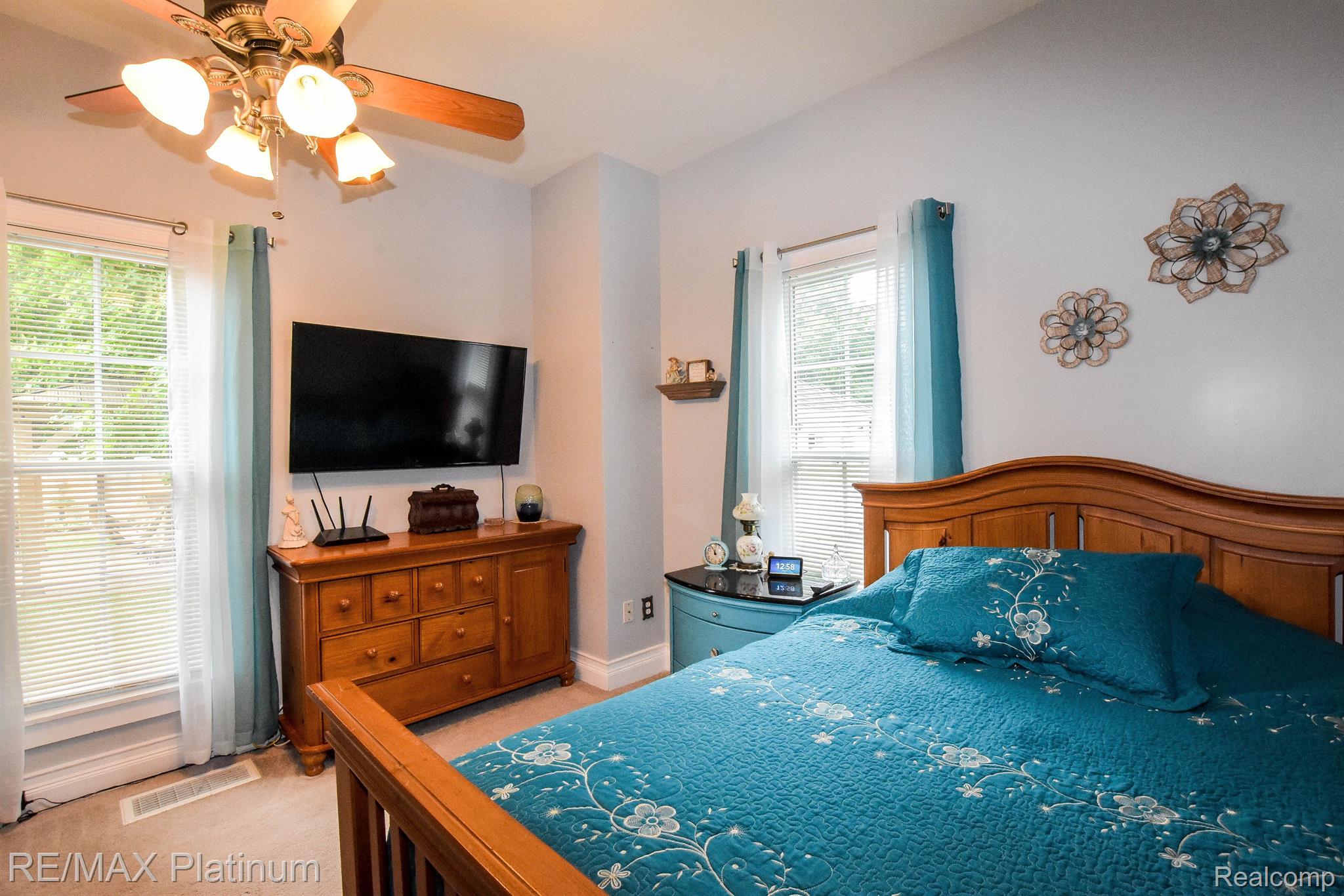 10346 Maple Road Hartland, MI 48353 - Photo 32 of 47 Gallery Image 32