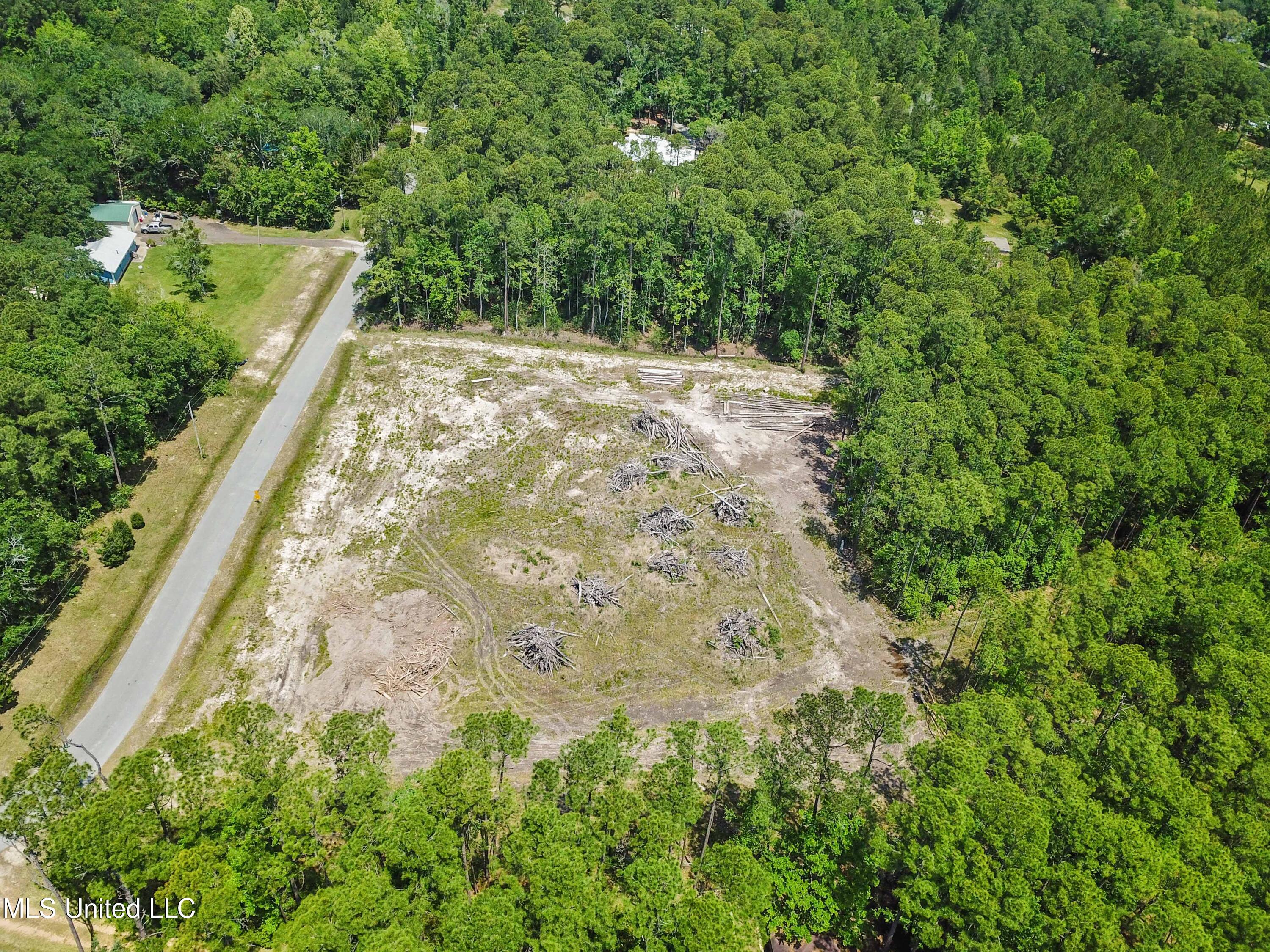 Brown Road Ocean Springs, MS 39564 - Photo 2 of 9 007