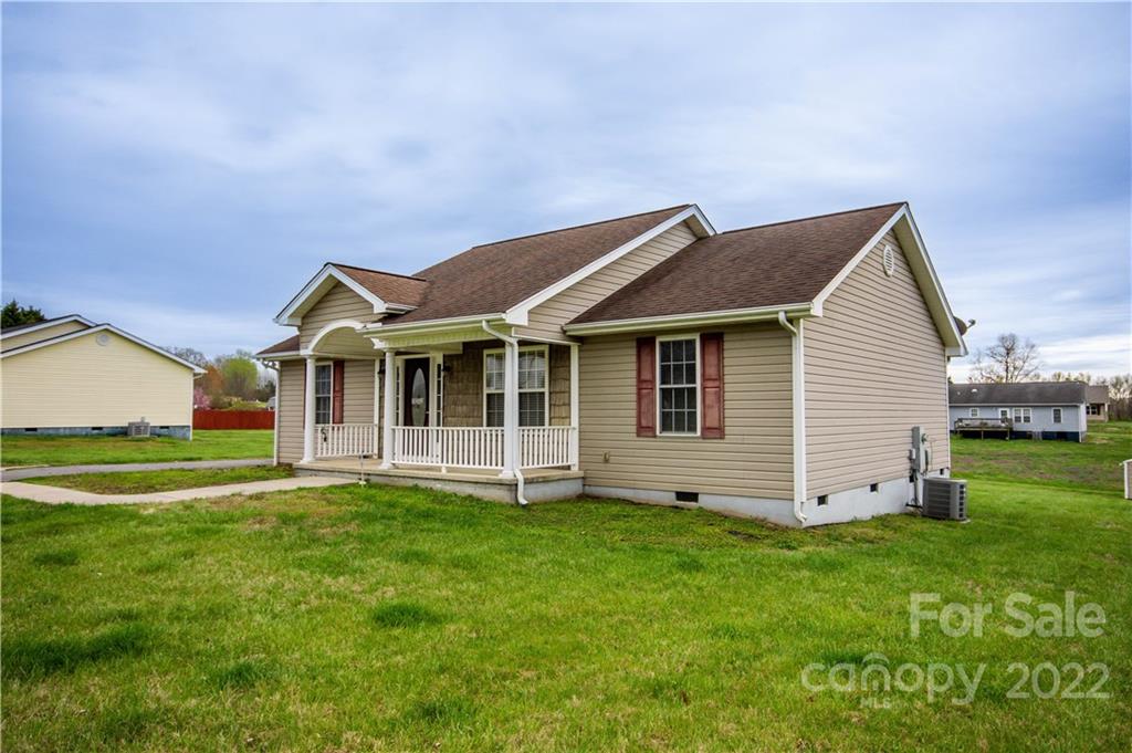 143 Speaks Road Olin, NC 28660 - Photo 3 of 47