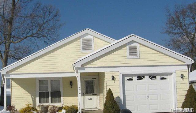 497 Cranston Lane Ridge, NY 11961 - Photo 1 of 1 Gallery Image 1