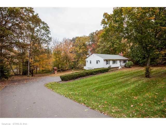 52 Edgewood Road Guilford, CT 06437 - Photo 1 of 1 Exterior Front.