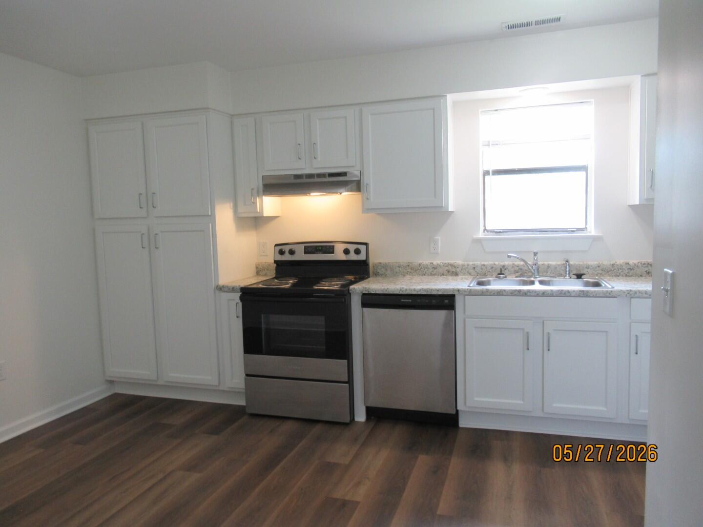 251 Rast Street, Unit L8 Sumter, SC 29150 - Photo 5 of 17