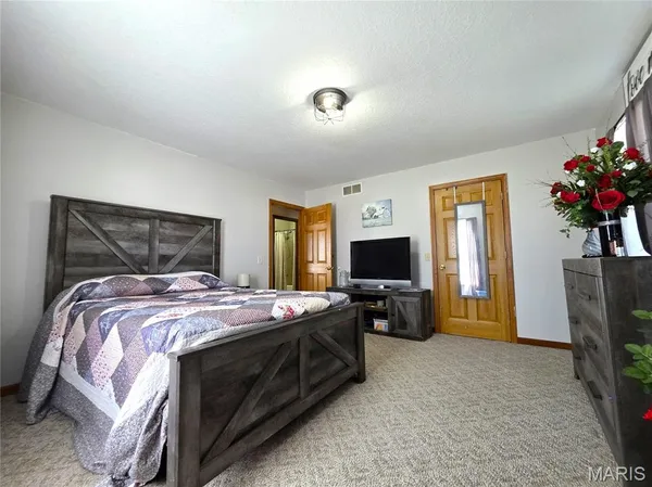 $350,000 | 4176 County Road 216, Fulton, MO 65251