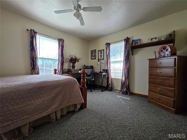 $350,000 | 4176 County Road 216, Fulton, MO 65251