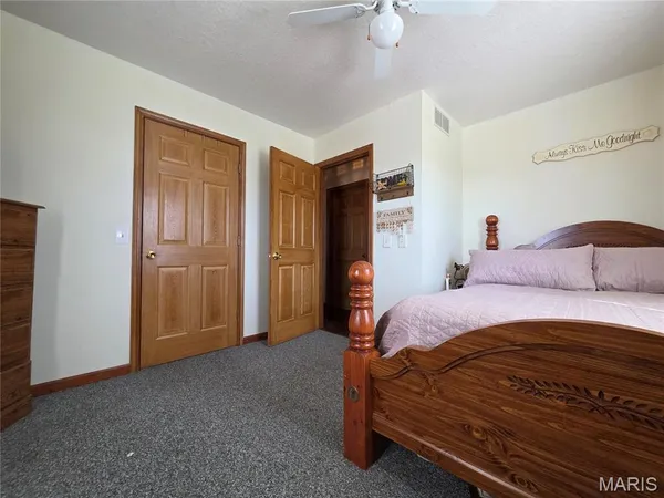 $350,000 | 4176 County Road 216, Fulton, MO 65251