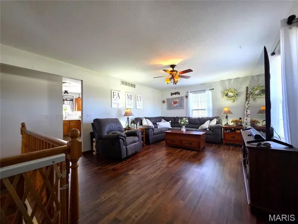 $350,000 | 4176 County Road 216, Fulton, MO 65251