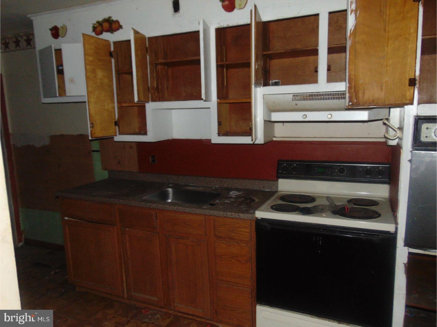 1314 Decatur Street Camden, NJ 08104 - Photo 6 of 11