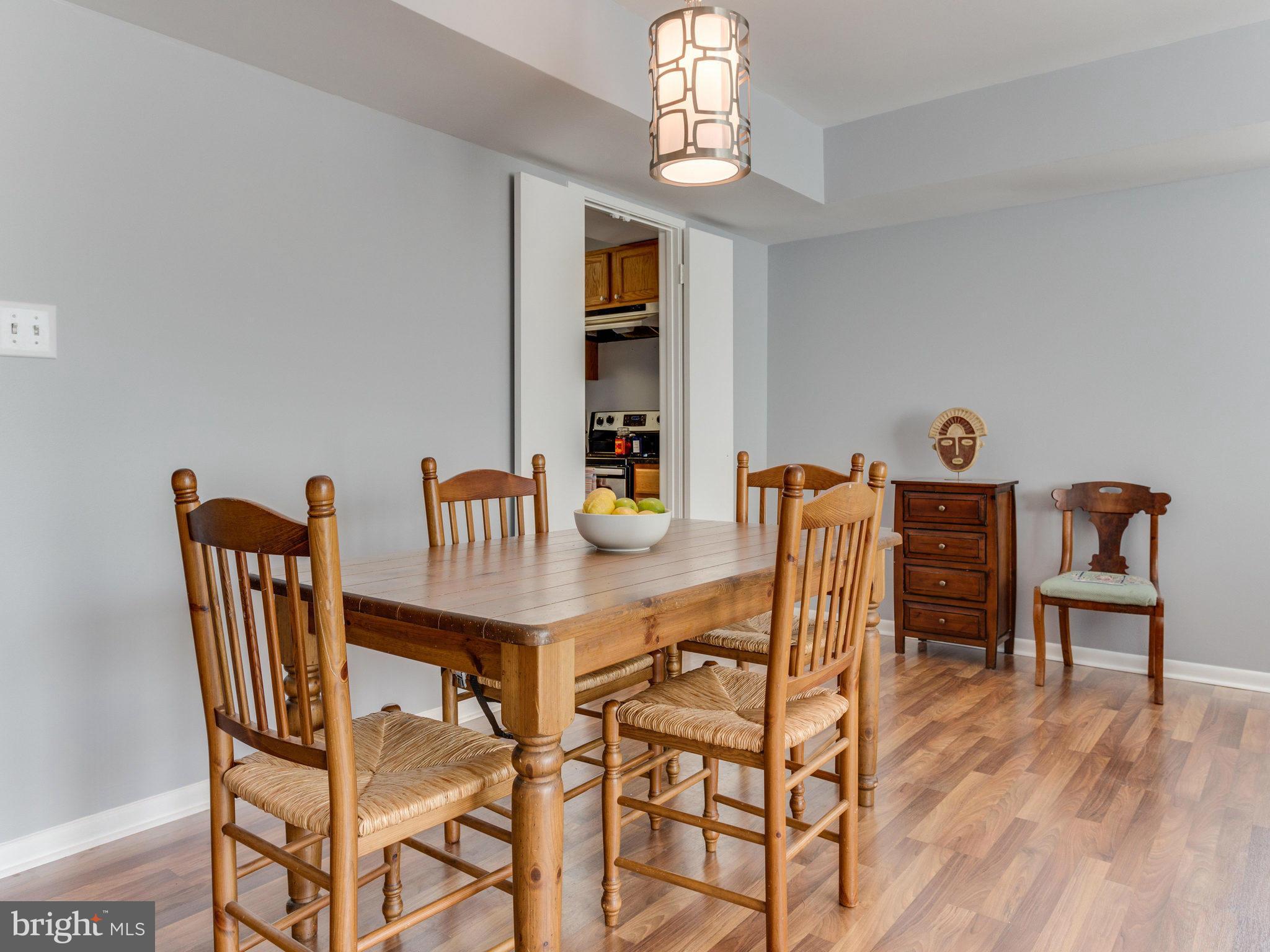 11609 Windbluff Court, Unit 9A1 Reston, VA 20191 - Photo 11 of 30 Dining Room