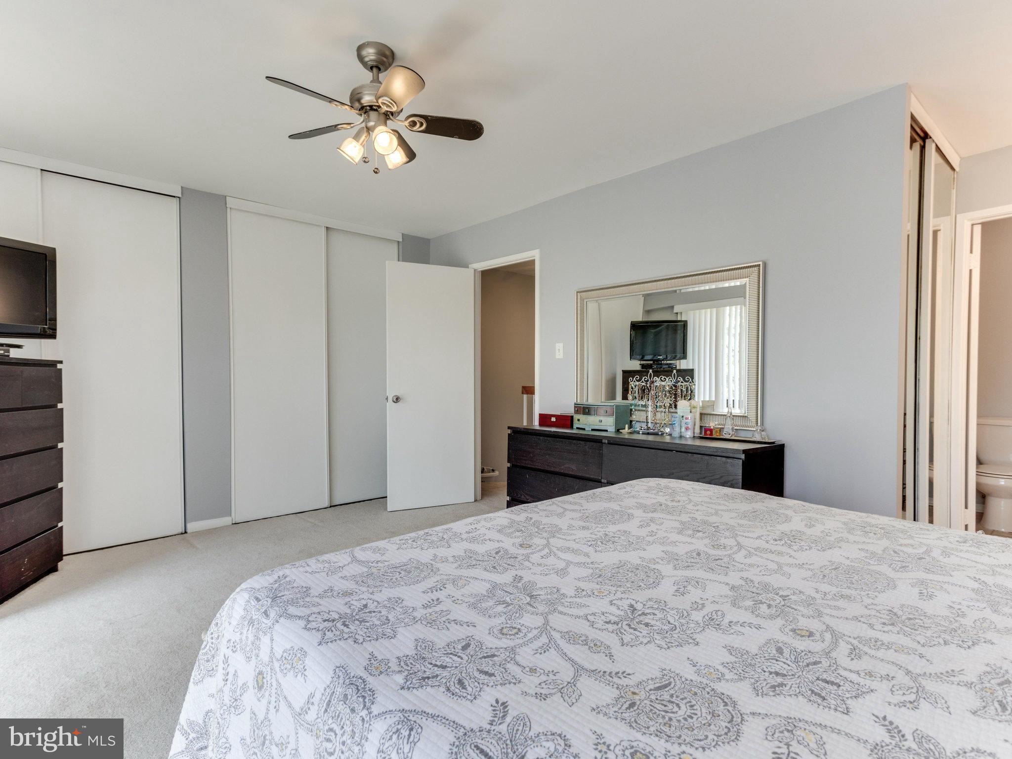 11609 Windbluff Court, Unit 9A1 Reston, VA 20191 - Photo 18 of 30 Bedroom (Master)