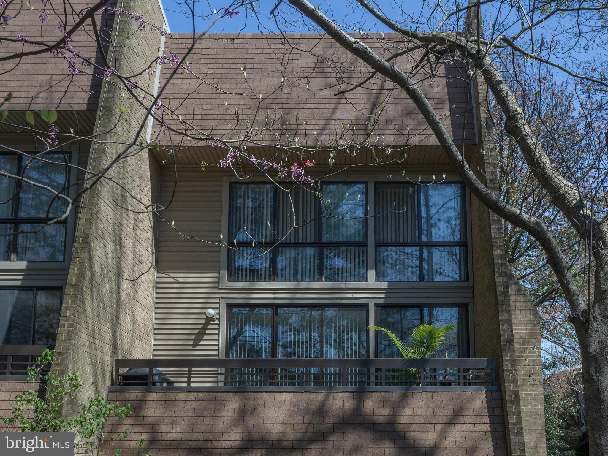 11609 Windbluff Court, Unit 9A1 Reston, VA 20191 - Photo 27 of 30 Exterior (Rear)