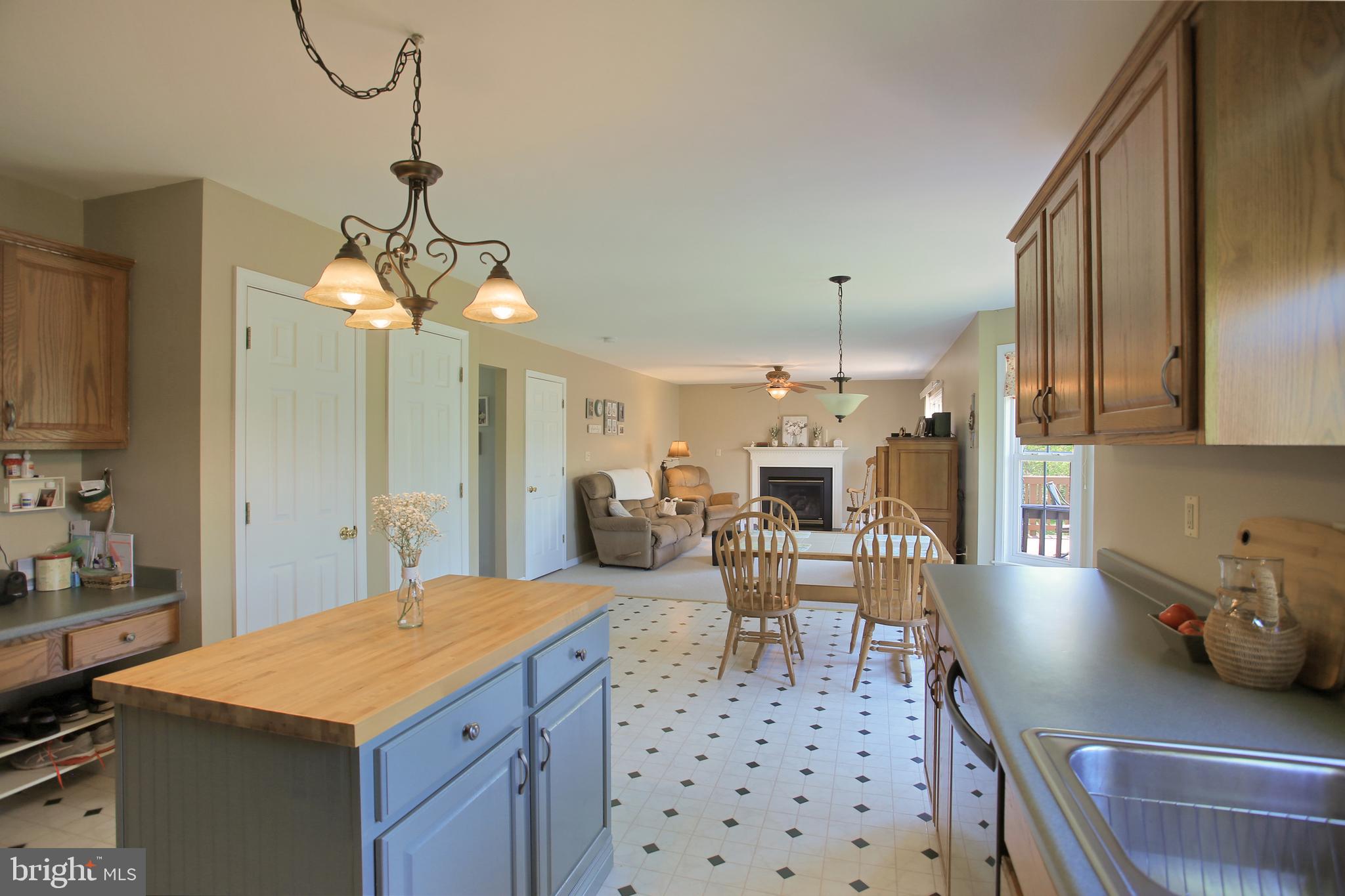 706 Old Westminster Road Hanover, PA 17331 - Photo 13 of 48