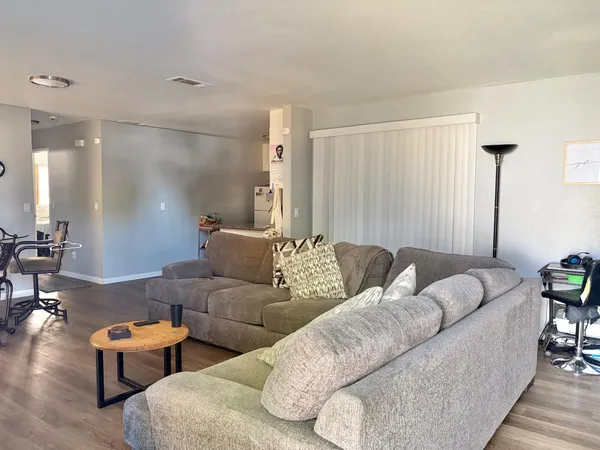 $275,000 | 2814 Village Green Court, Unit 38, Stockton, CA 95210