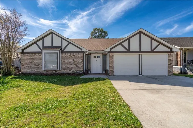 $249,900 | 2260 Killington Drive, Harvey, LA 70058