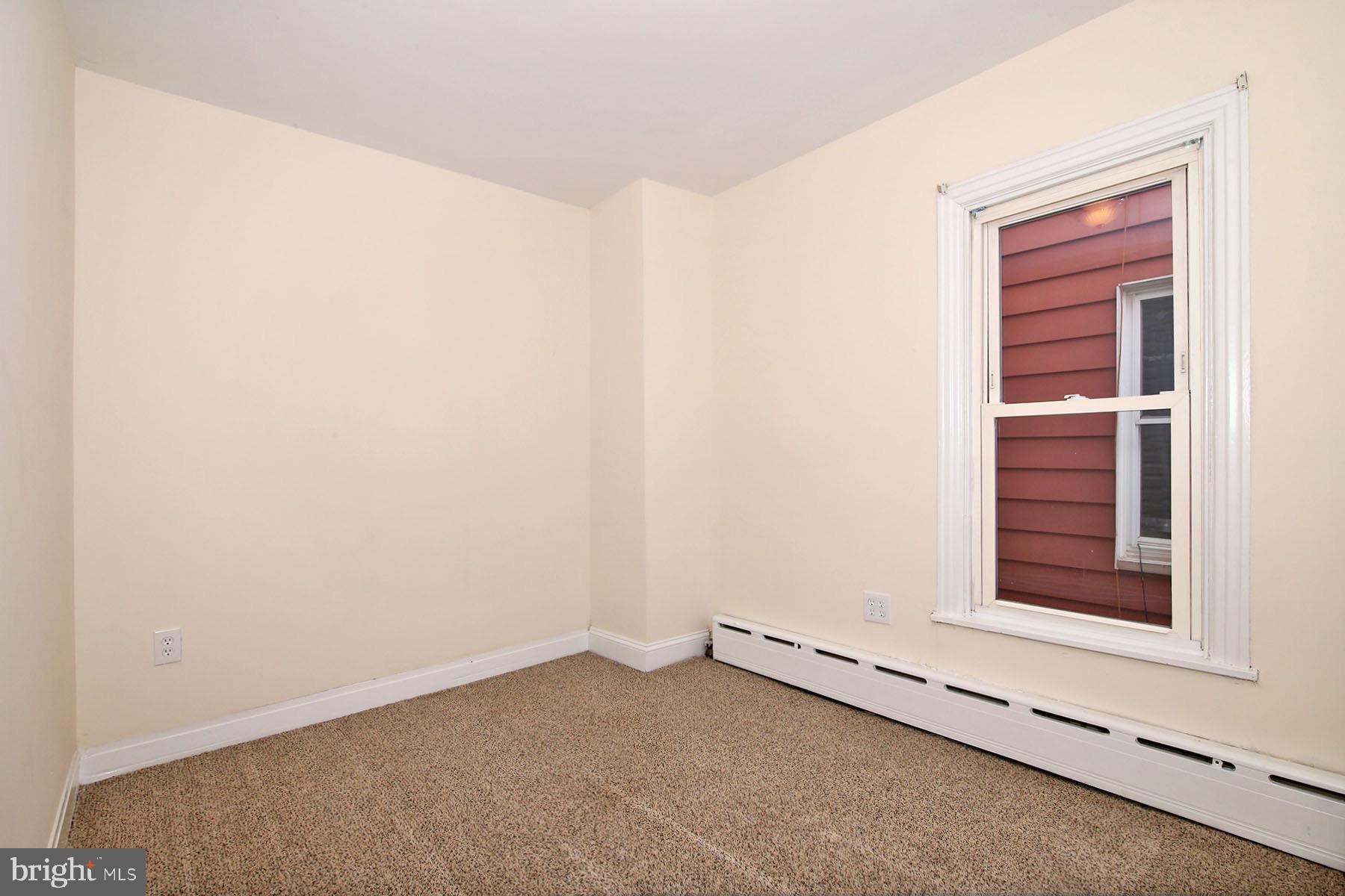 132 Mifflin Street Lebanon, PA 17046 - Photo 15 of 22 an empty room with a window