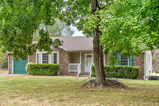 $1,600 | 1786 Broadripple Drive, Clarksville, TN 37042