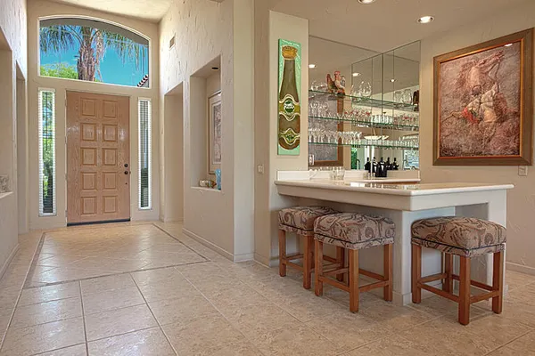 $10,000 | 379 Tomahawk Drive, Palm Desert, CA 92211