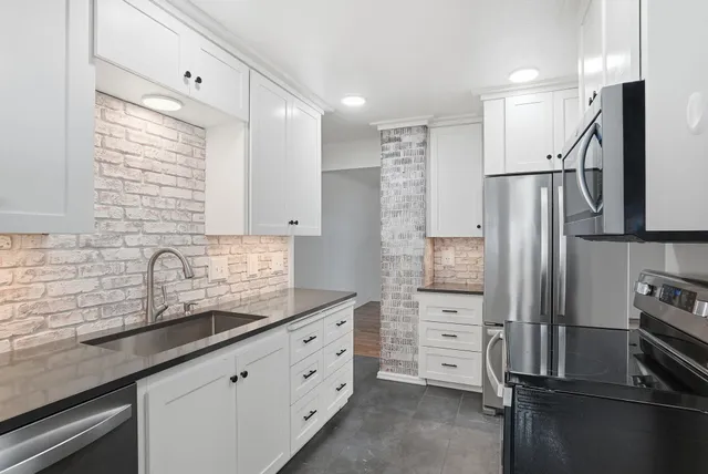 $449,990 | 3114 North Columbia Circle, Spokane, WA 99205