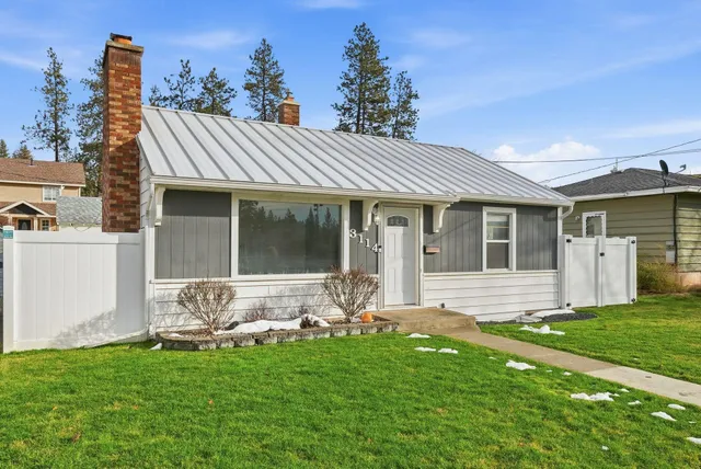 $449,990 | 3114 North Columbia Circle, Spokane, WA 99205