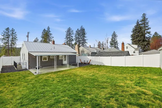 $449,990 | 3114 North Columbia Circle, Spokane, WA 99205