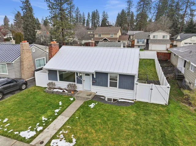 $449,990 | 3114 North Columbia Circle, Spokane, WA 99205
