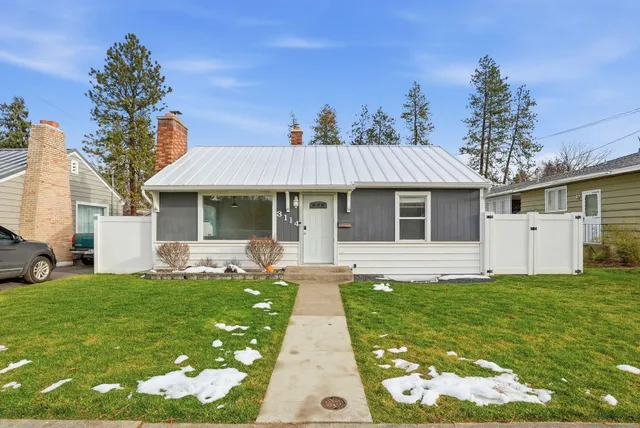 $449,990 | 3114 North Columbia Circle, Spokane, WA 99205