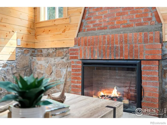 $359,500 | 6781 County Road 43, Glen Haven, CO 80532