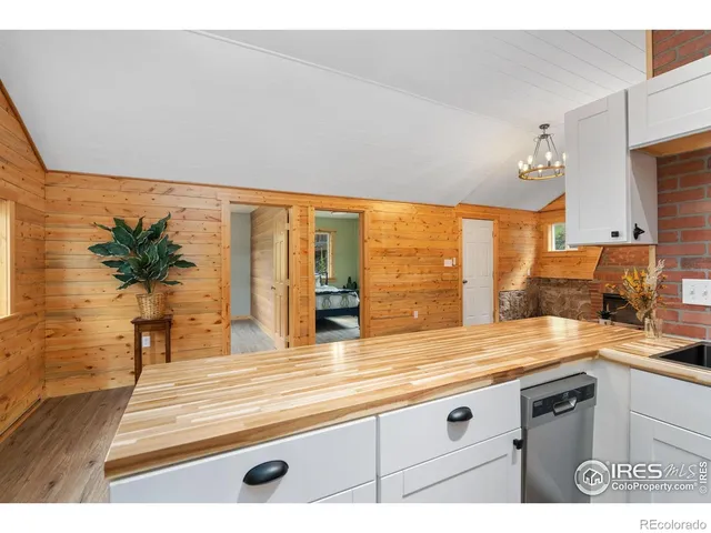 $359,500 | 6781 County Road 43, Glen Haven, CO 80532