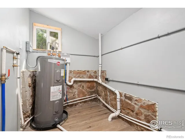 $359,500 | 6781 County Road 43, Glen Haven, CO 80532