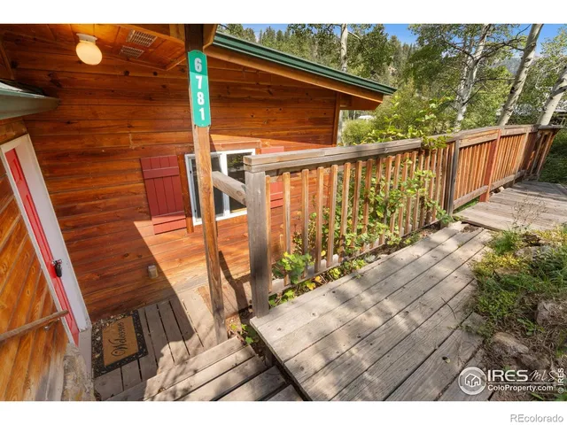 $359,500 | 6781 County Road 43, Glen Haven, CO 80532