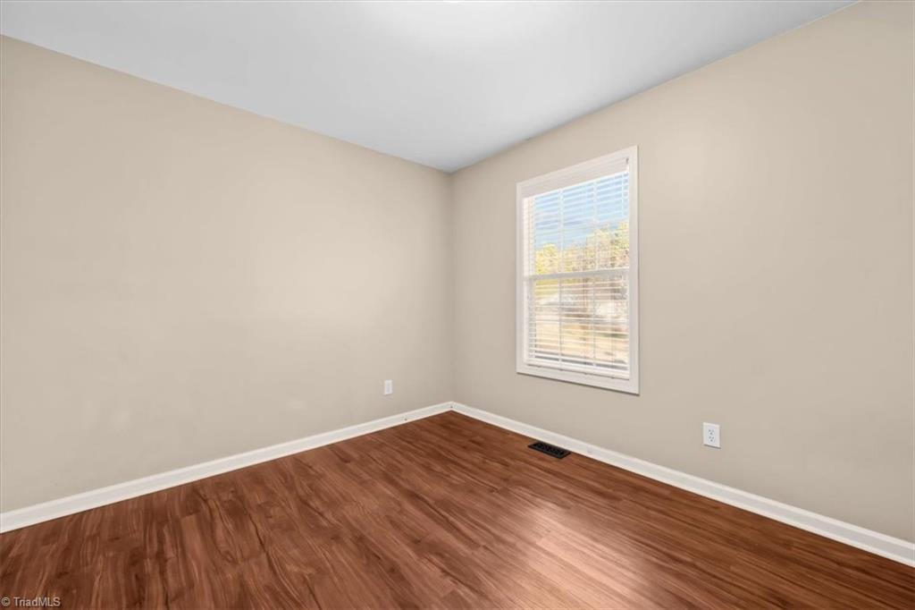 2328 Jerico Road Asheboro, NC 27205 - Photo 10 of 41