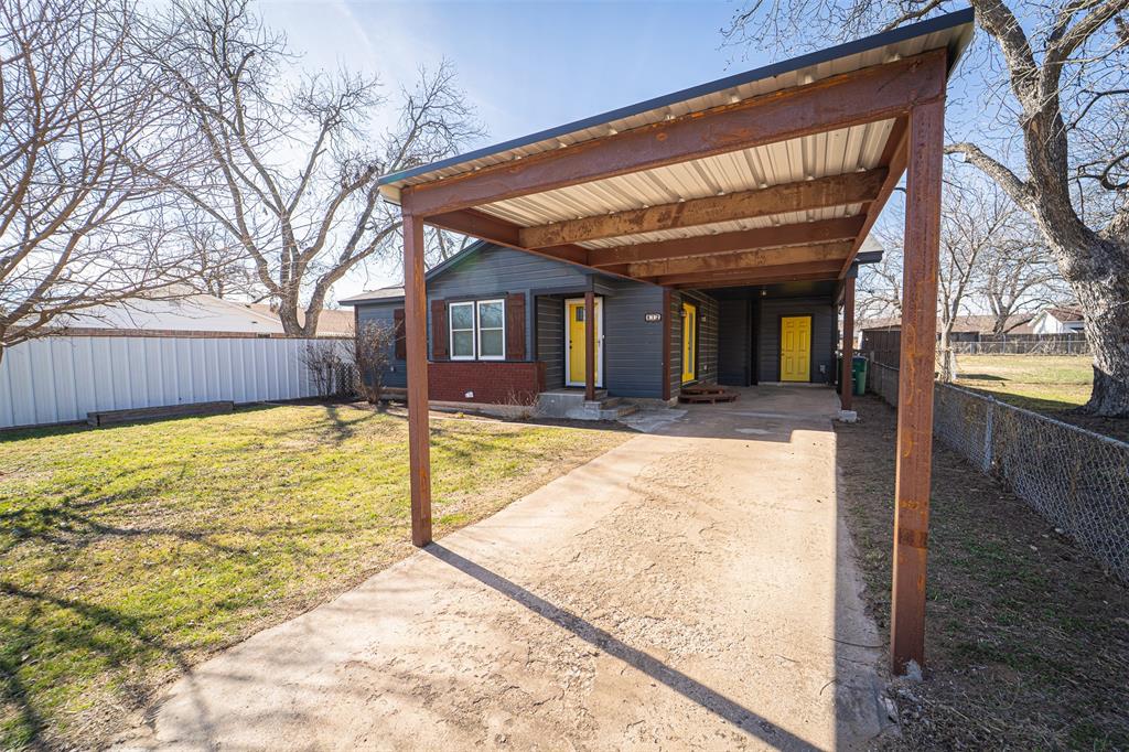 412 Pecan Street Clyde, TX 79510 - Photo 2 of 29