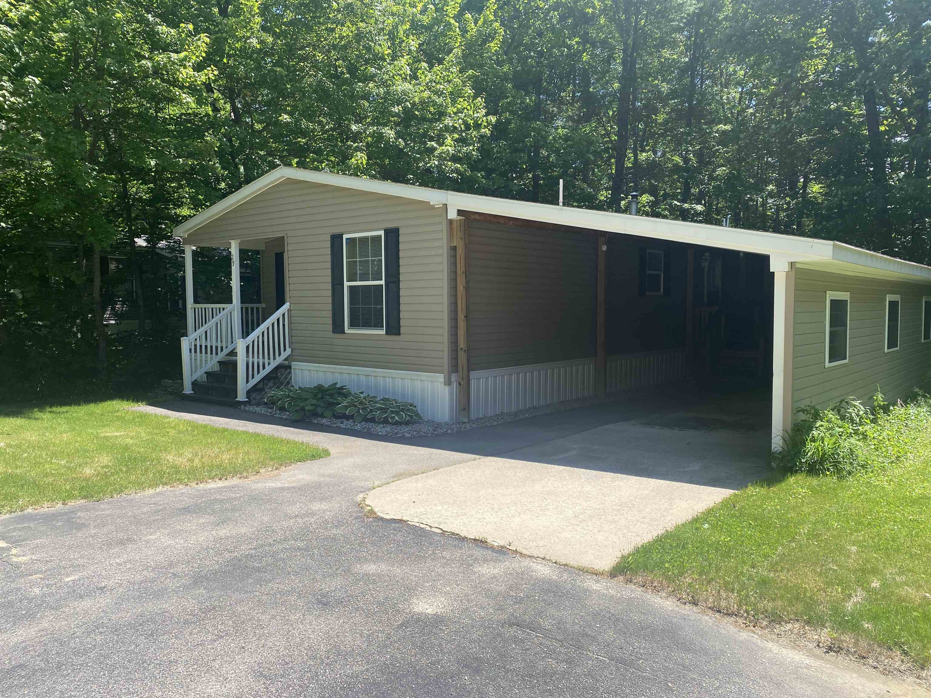 29 Eagle Ledge Loop Conway, NH 03813 - Photo 2 of 26