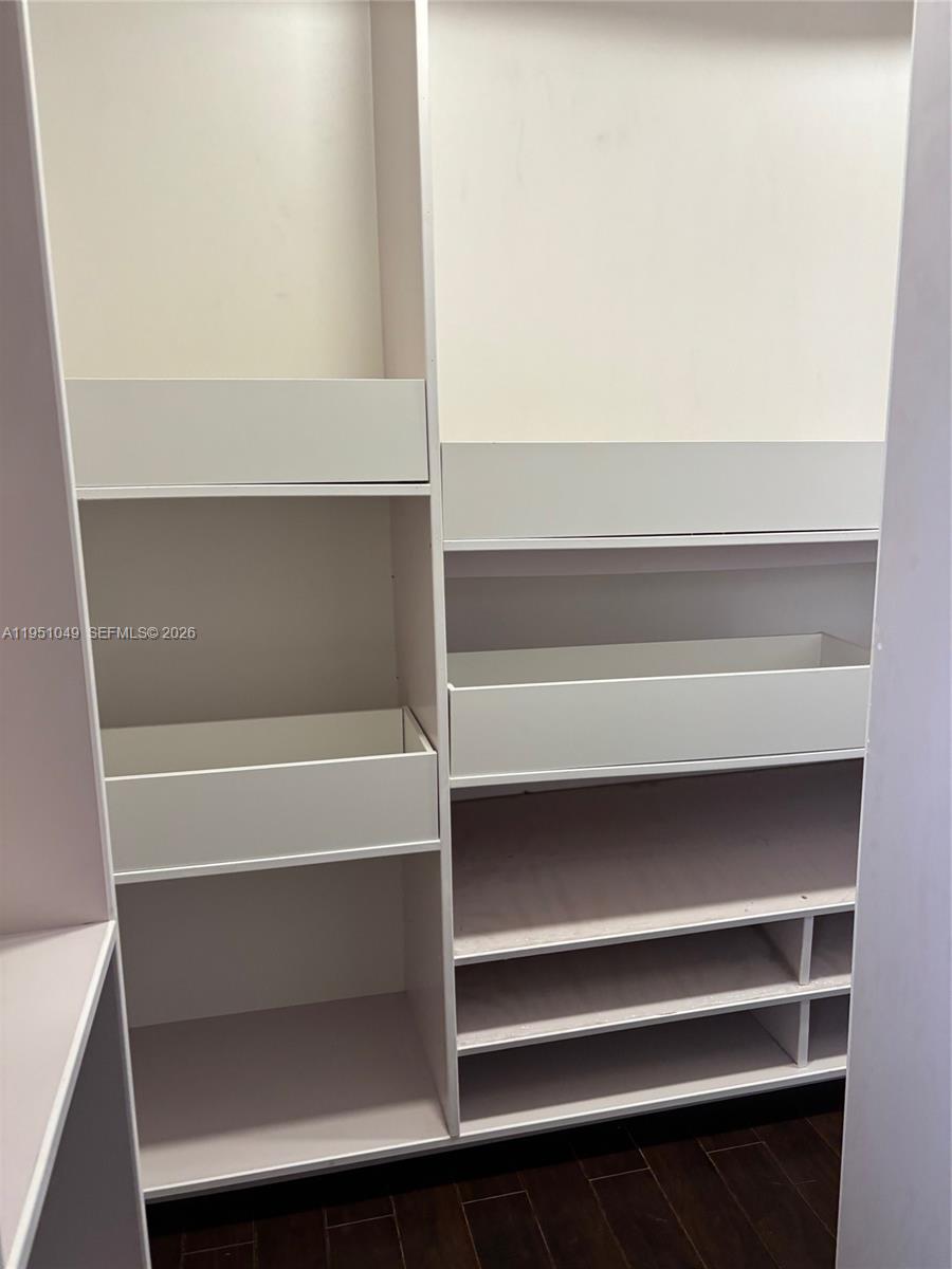 15465 Southwest 36th Terrace Miami, FL 33185 - Photo 12 of 20