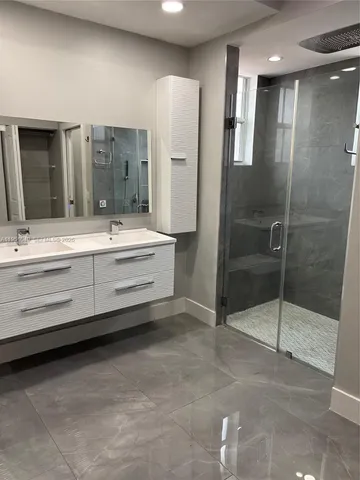 $4,200 | 15465 Southwest 36th Terrace, Miami, FL 33185