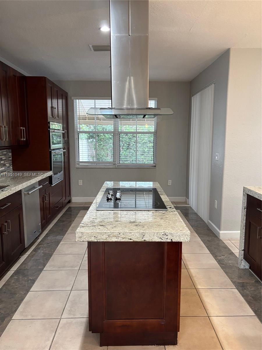 15465 Southwest 36th Terrace Miami, FL 33185 - Photo 17 of 20