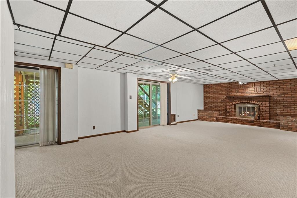 10183 Switzer Road Overland Park, KS 66212 - Photo 36 of 49 Gallery Image 36