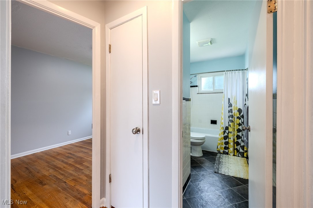 29971 Regent Road Wickliffe, OH 44092 - Photo 17 of 39 Hall with baseboards