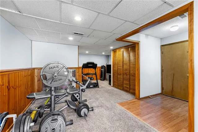 $325,000 | 300 Copeland Drive, Greenwood, MO 64034