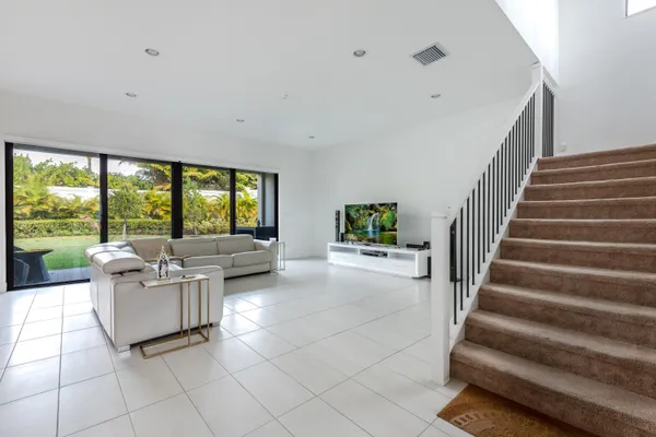 $11,000 | 8131 Laurel Falls Drive, Boca Raton, FL 33496