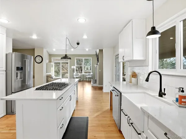 $1,095,000 | 2480 West Jamison Way, Littleton, CO 80120