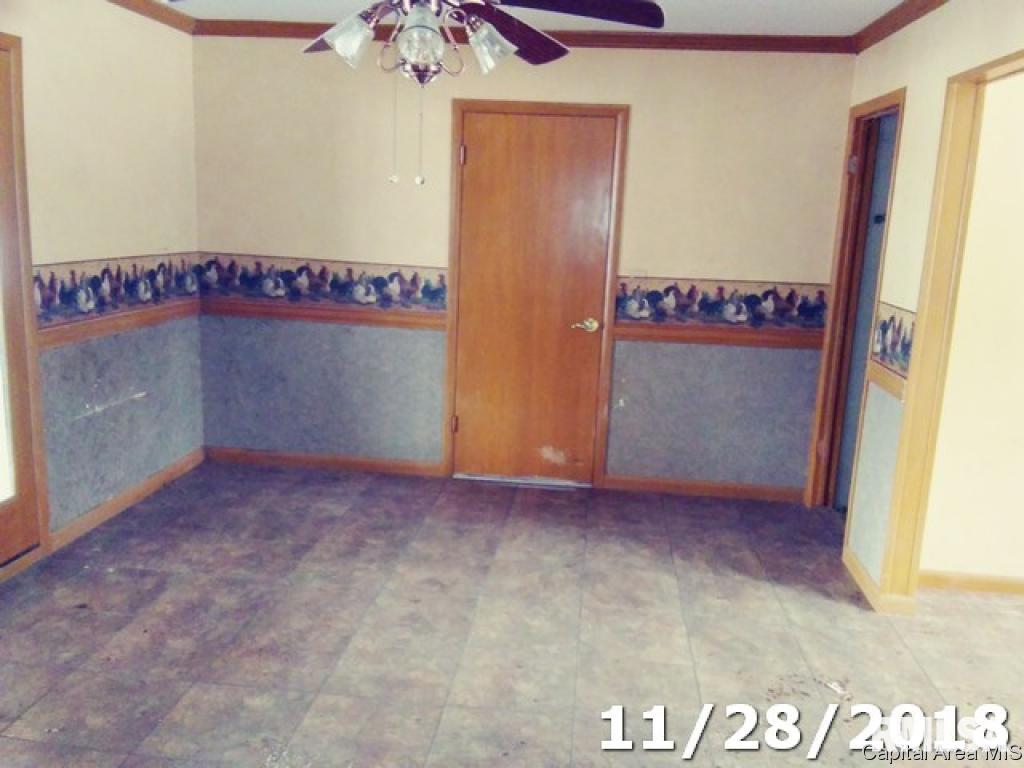 3516 Vigal Road Pawnee, IL 62558 - Photo 3 of 7