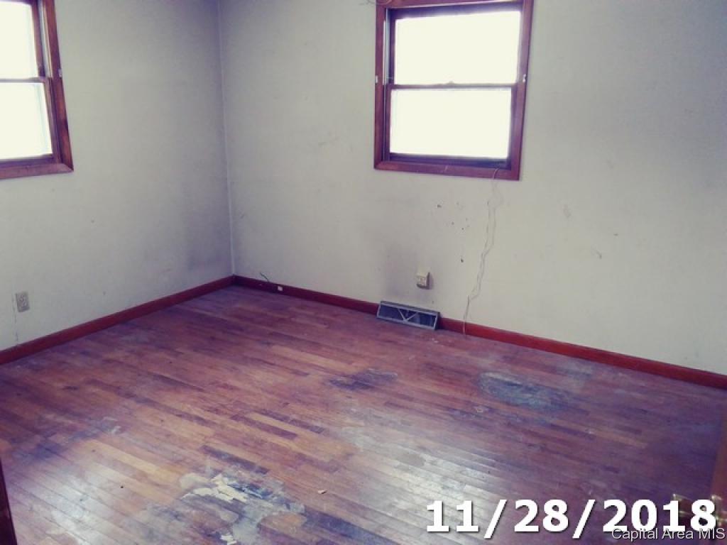 3516 Vigal Road Pawnee, IL 62558 - Photo 5 of 7