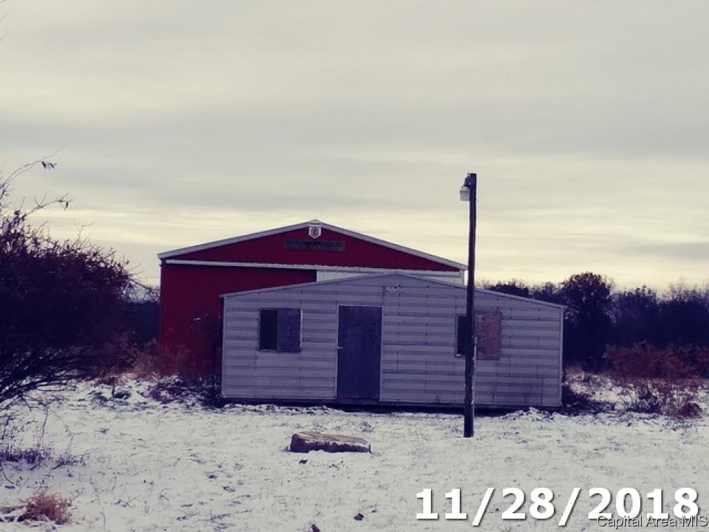 3516 Vigal Road Pawnee, IL 62558 - Photo 6 of 7