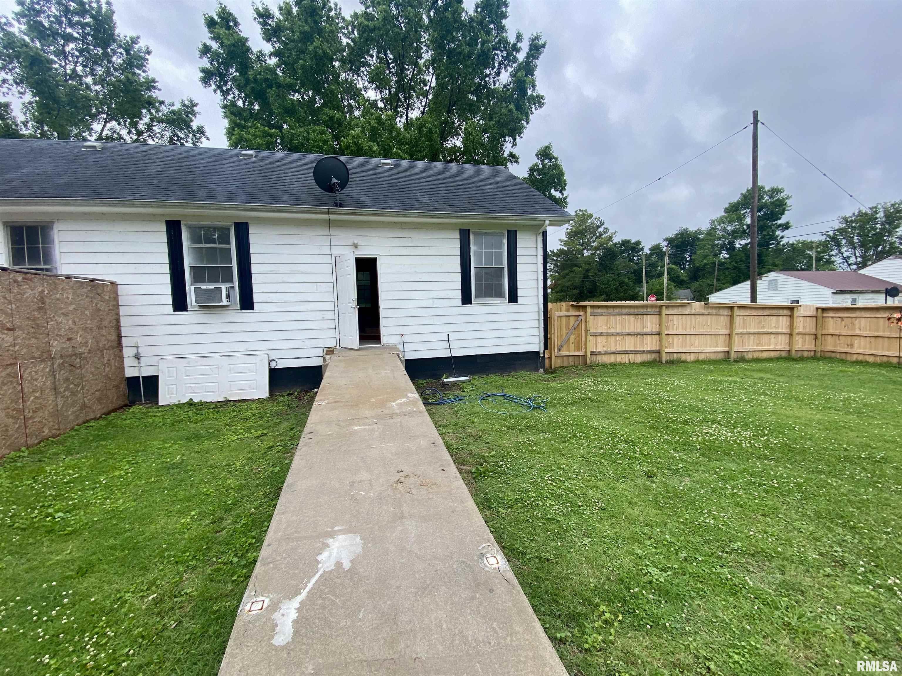 306 Washington Street Gorham, IL 62940 - Photo 30 of 48