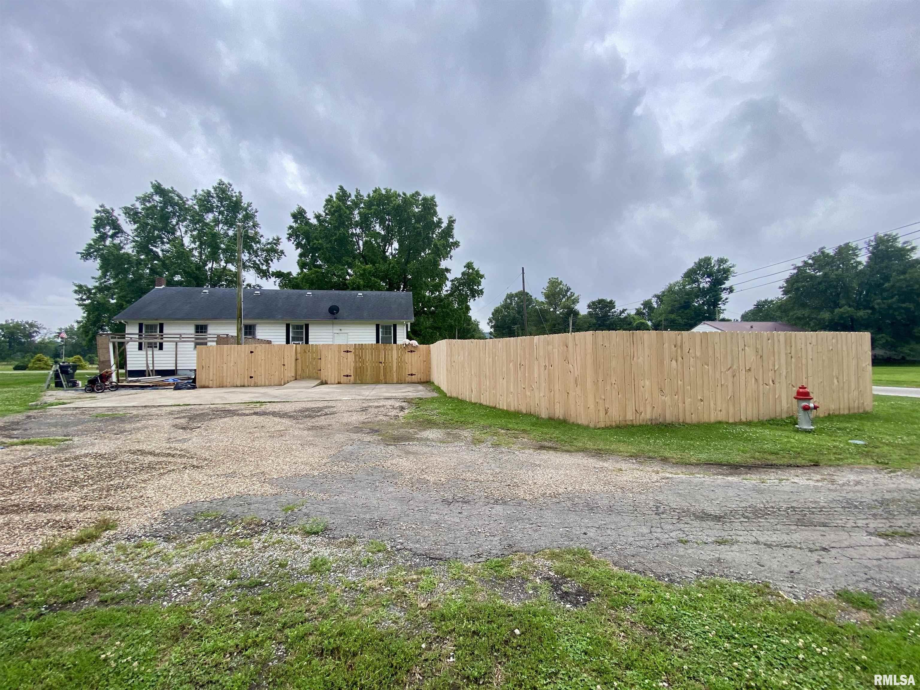 306 Washington Street Gorham, IL 62940 - Photo 42 of 48