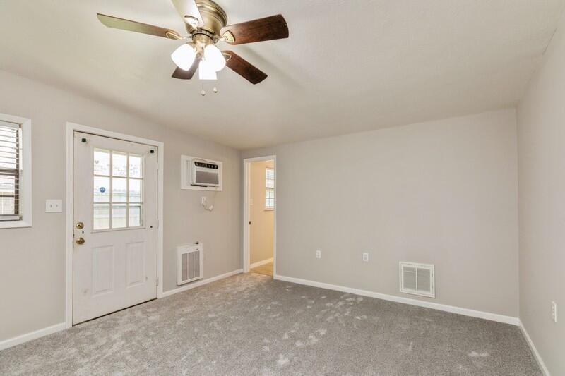 180 Harris Road Northeast Fort Walton Beach, FL 32547 - Photo 14 of 35 MASTER BR