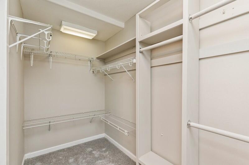 180 Harris Road Northeast Fort Walton Beach, FL 32547 - Photo 22 of 35 BEDROOM 3 CLOSET