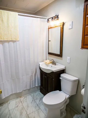 $175,500 | 510 West Harrison Street, Villa Grove, IL 61956